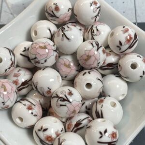 Ceramic - Pink Floral Beads